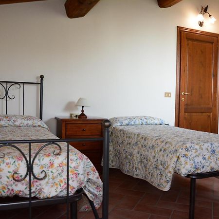 Agriturismo Podere Casalone Limite Kültér fotó
