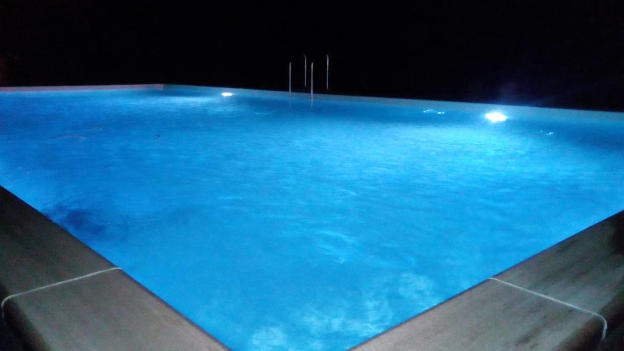 Agriturismo Podere Casalone Limite Kültér fotó
